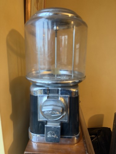 Vintage beaver coin operated - beaver, coin-operated